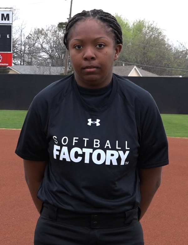 Softball Factory Player Page - Kayla McClellan